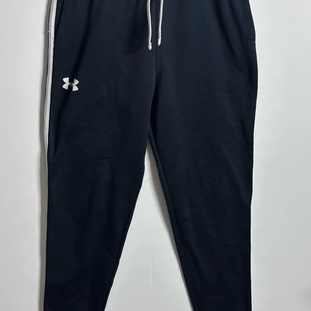 Under Armour Kids Unisex Black‎ SweatPants Joggers Loose Coldgear size L